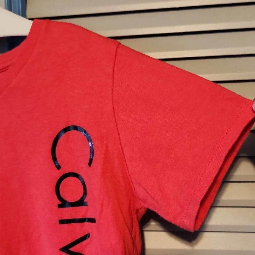 Calvin Klein Red Tee Shirt - Picture 6 of 11